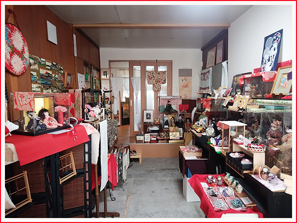 梅島の店内